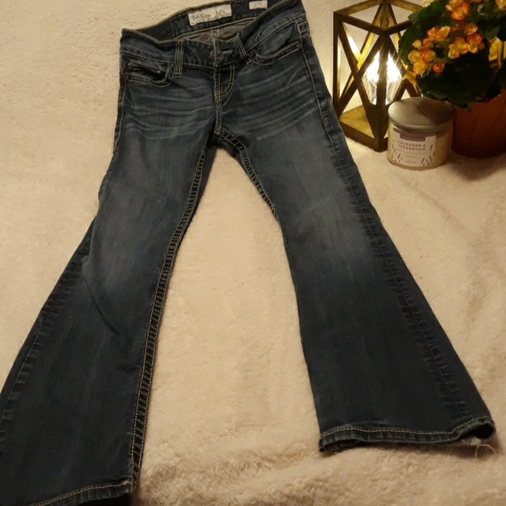 BKE Stella Jeans sz 27x33 1/2 27L